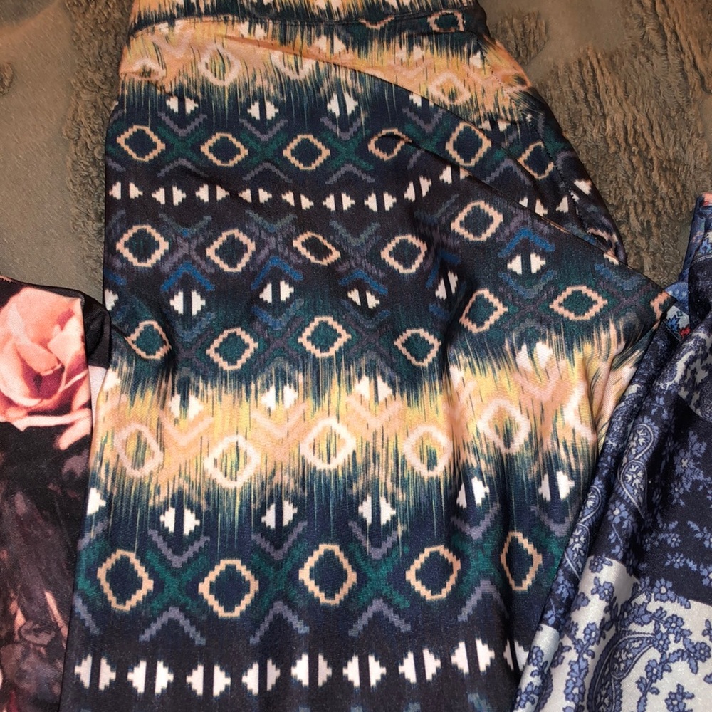 Full legging wardrobe!! - Picture 3 of 5